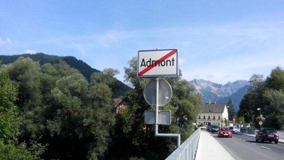 29_Rottenmann_traktor_lederhosen_025