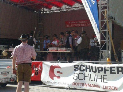 29_Rottenmann_traktor_lederhosen_149