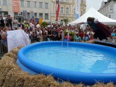 most_dirndl_spring_147