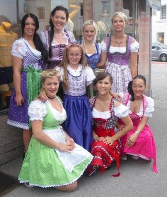 most_dirndl_spring_192